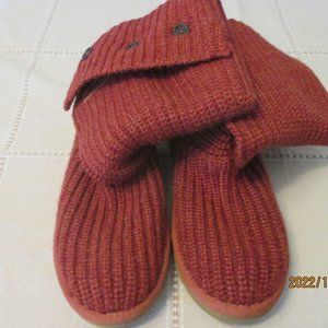 UGG BOOTS, SIZE 8, RED